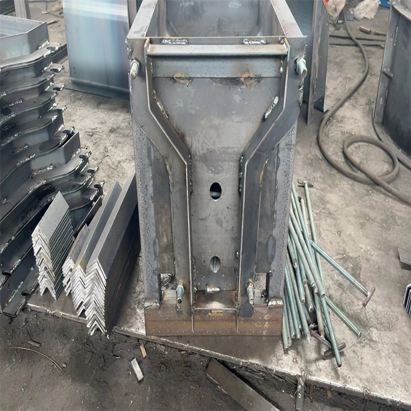 屯溪隔離墩模具澆筑混凝土模具符合標(biāo)準(zhǔn)