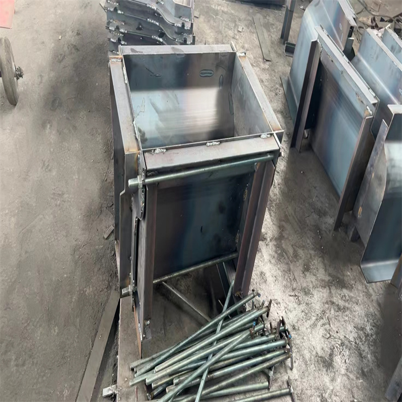 花都隔離墩模具,機(jī)場(chǎng)跑道隔離墩模具拒絕差價(jià)