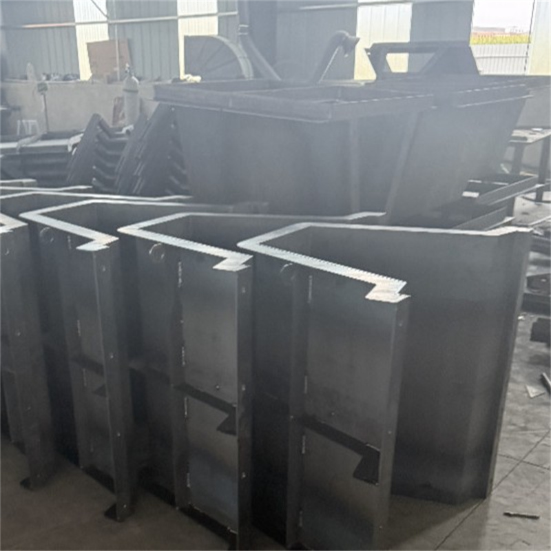 巴東流水槽模具高強度塑料電纜槽模具實力才是硬道理