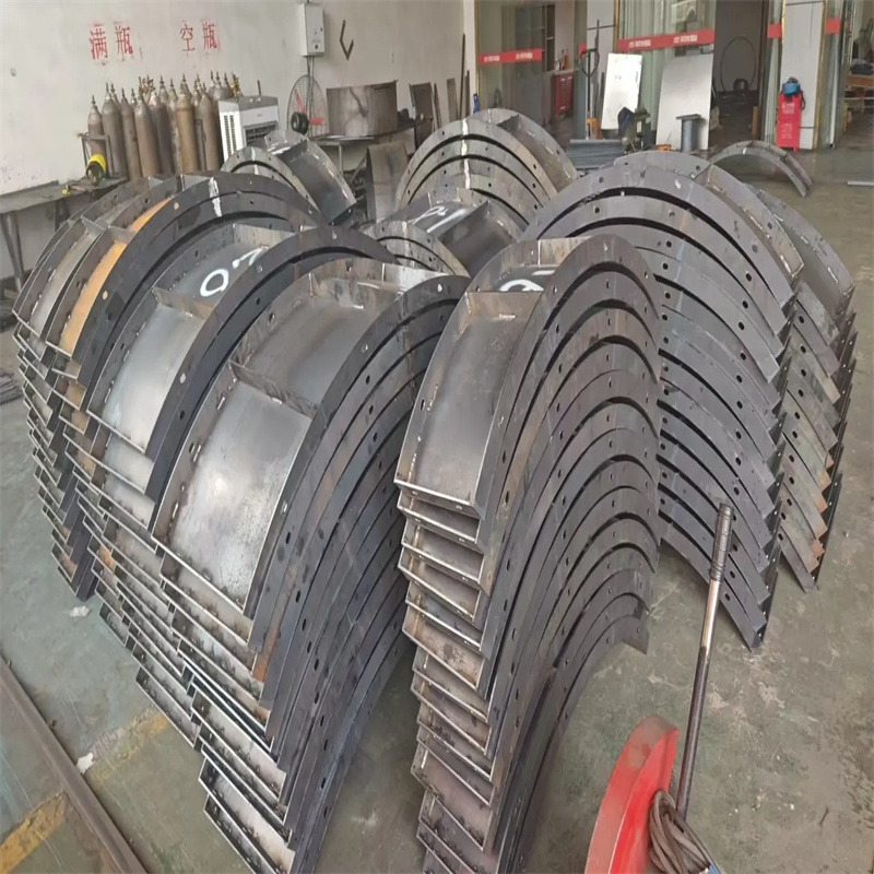 岱山風(fēng)電基礎(chǔ)模具,發(fā)電站風(fēng)電基礎(chǔ)鋼模具老客戶鐘愛