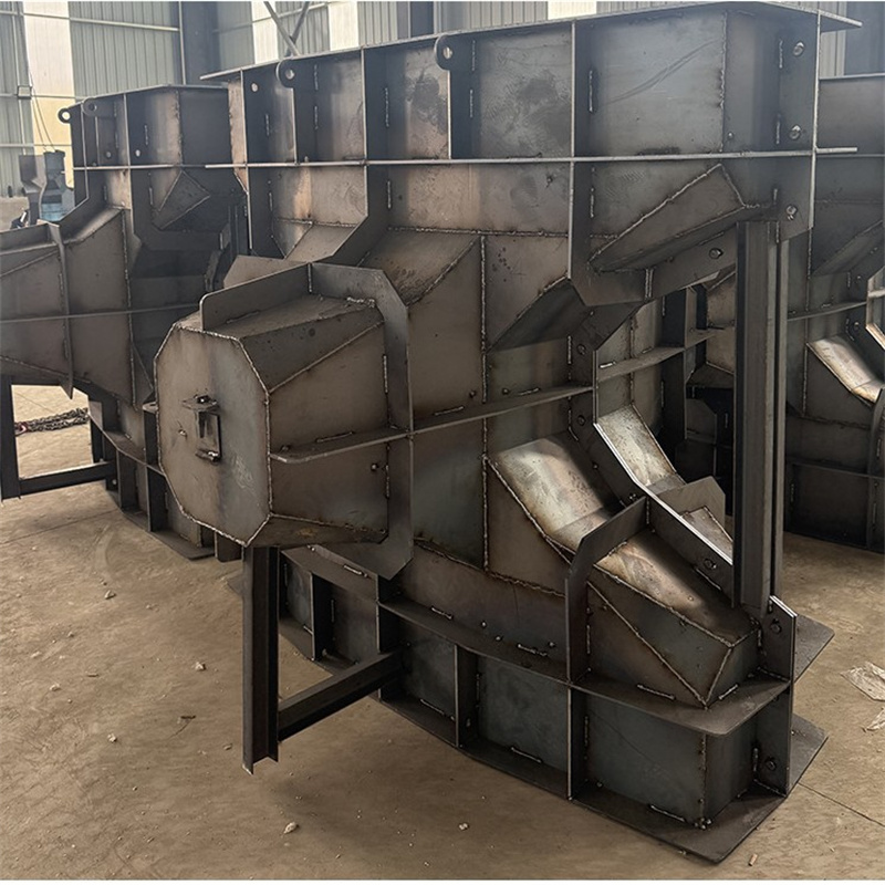 涪城鋼模具塔吊料斗供應(yīng)采購