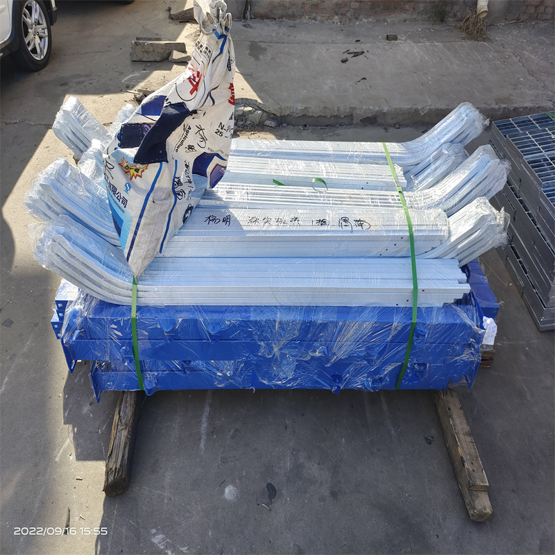 迎澤鋅鋼護(hù)欄鋅鋼圍墻護(hù)欄價(jià)格免費(fèi)回電