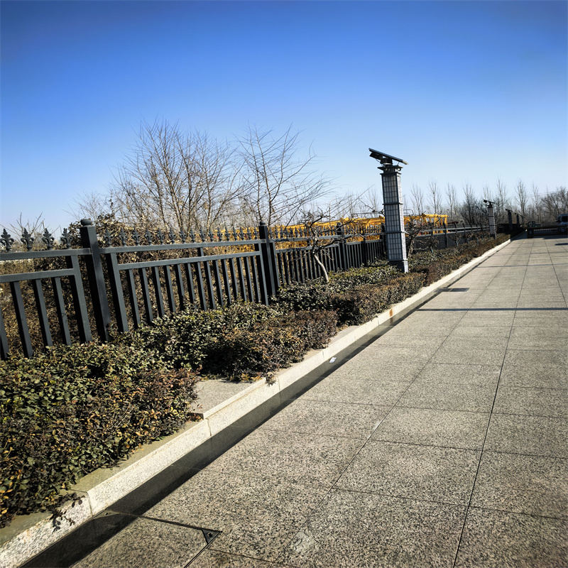 墨竹工卡鋅鋼護(hù)欄鋅鋼護(hù)欄高性價(jià)比