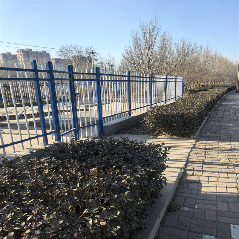 鋅鋼護(hù)欄鋅鋼圍欄細(xì)節(jié)展示