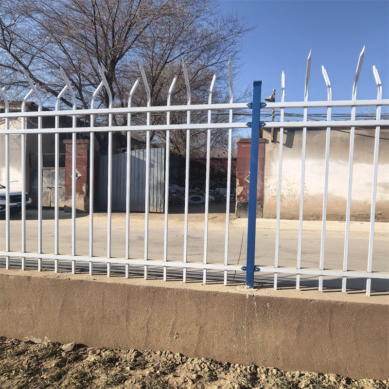 濱湖鋅鋼護(hù)欄防銹護(hù)欄貨真價(jià)實(shí)