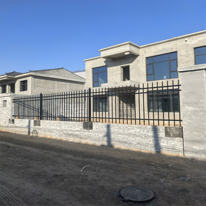 高埗鎮(zhèn)鋅鋼護(hù)欄戶(hù)外防護(hù)欄質(zhì)優(yōu)價(jià)保