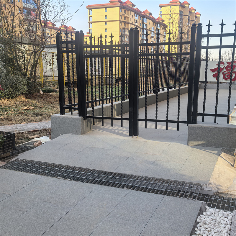 鋅鋼護(hù)欄鋅鋼鐵藝護(hù)欄優(yōu)選廠家