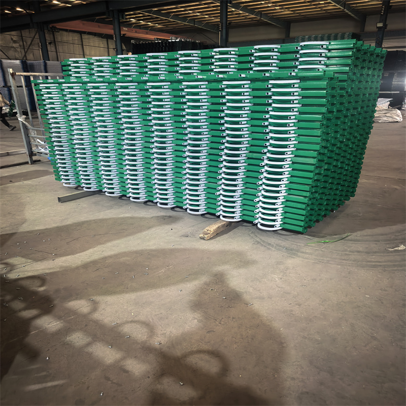 南海鋅鋼草坪護欄焊接草坪護欄0中間商差價