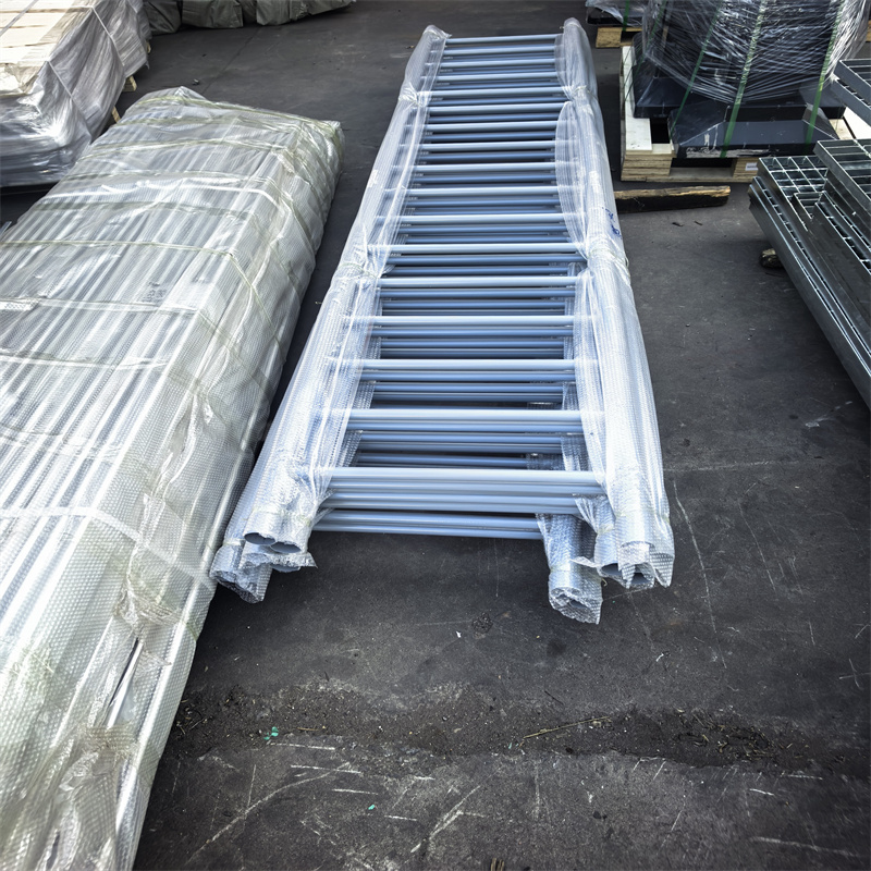 陽(yáng)臺(tái)護(hù)欄_別墅陽(yáng)臺(tái)護(hù)欄多種規(guī)格可選