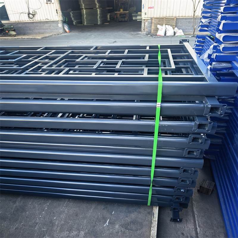 桑日陽臺護(hù)欄_陽臺護(hù)欄質(zhì)量好