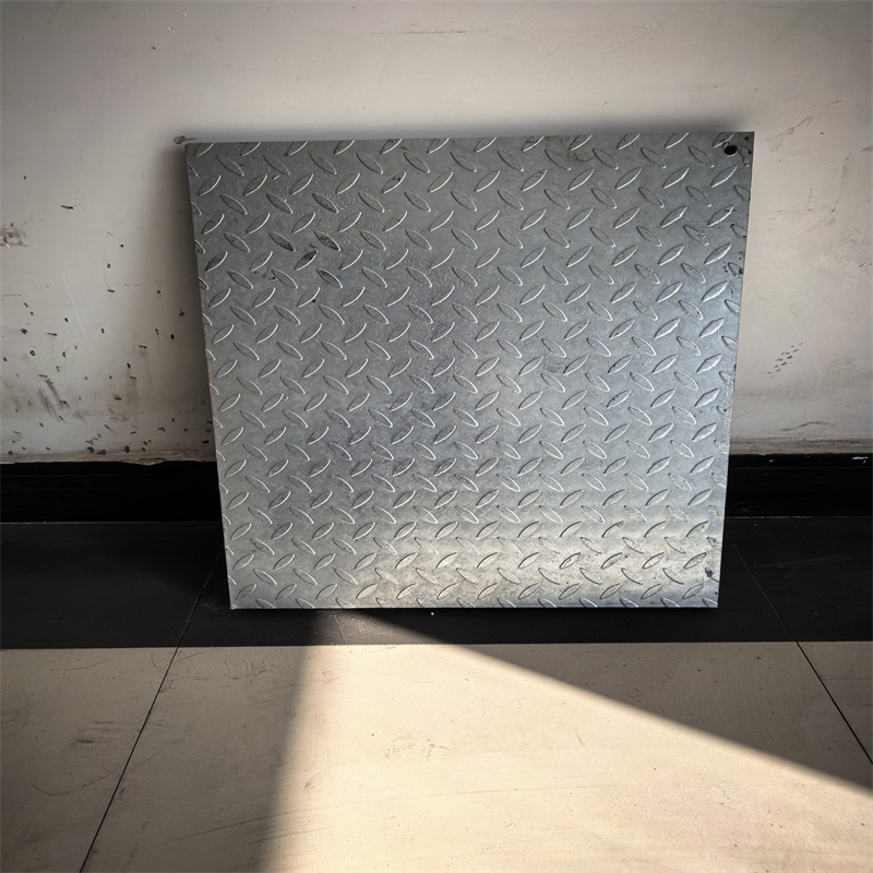 鋼格柵,復(fù)合蓋板用途廣泛