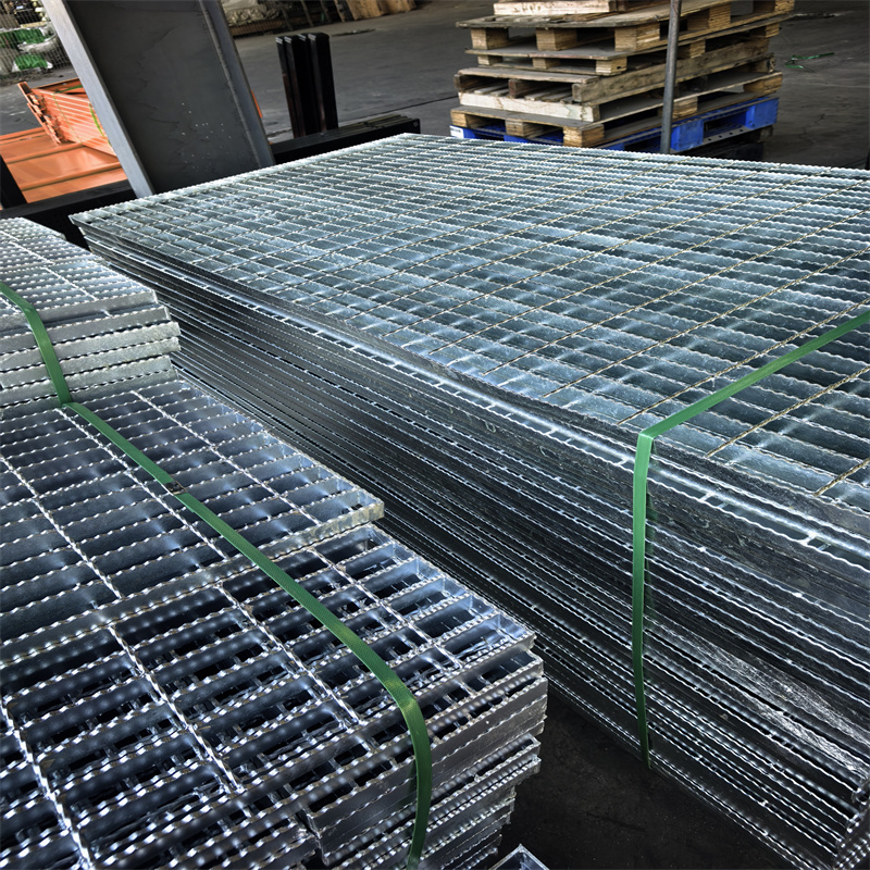 貢嘎鋼格柵_不銹鋼格柵現(xiàn)貨銷售