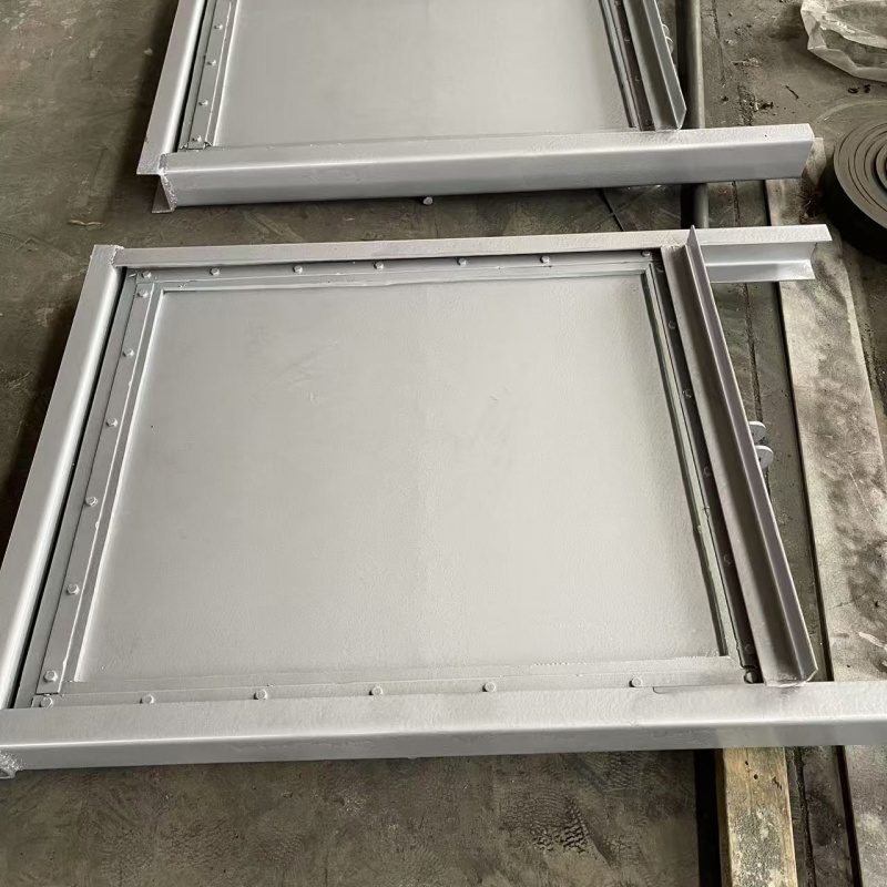 304不銹鋼閘門(mén)隨時(shí)發(fā)貨