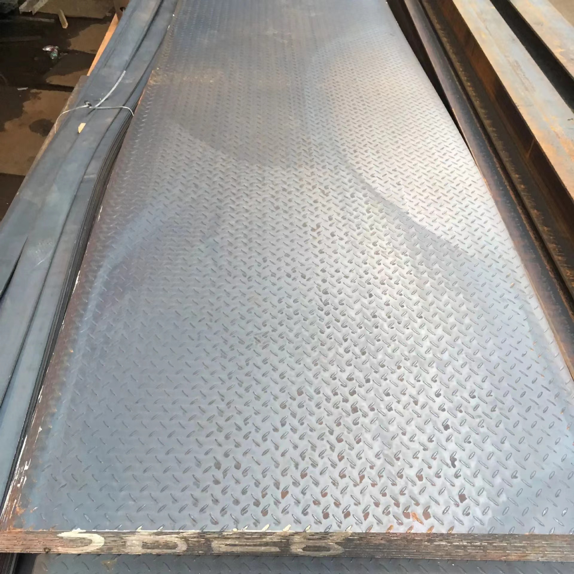 河北鋼板Q355B現(xiàn)貨充足