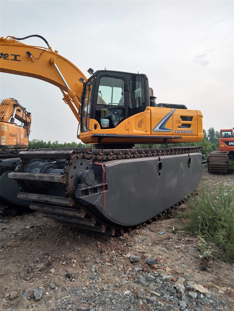 永濟(jì)水陸挖掘機(jī)出租-水挖機(jī)租賃精英團(tuán)隊(duì)