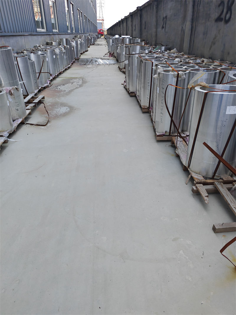 鋁材花紋鋁板現(xiàn)貨充裕