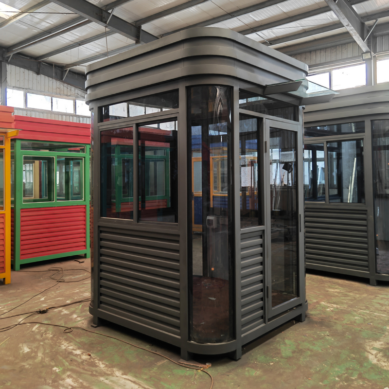 阿壩市便民服務(wù)崗?fù)ぶ圃鞆S家