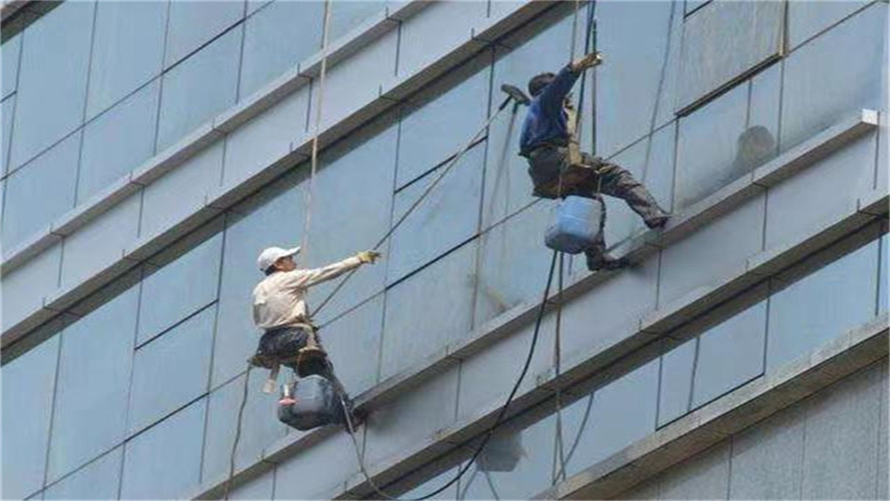 蜘蛛人高空作業(yè)清洗外墻售后保障