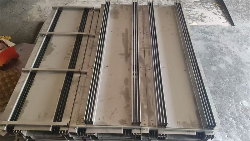 泗水井蓋不銹鋼污水井蓋現(xiàn)貨充足量大優(yōu)惠