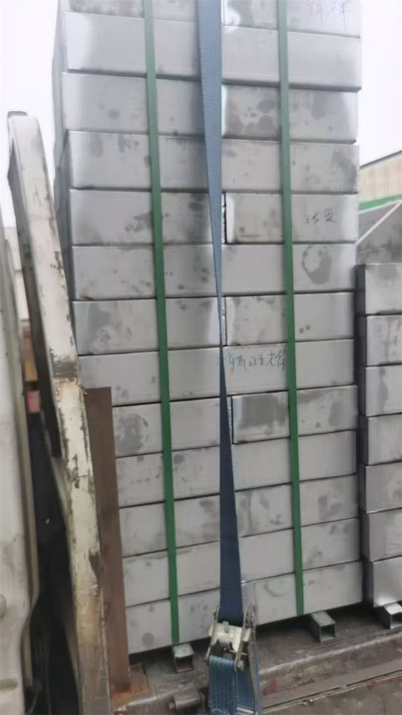 北關(guān)井蓋不銹鋼井蓋長(zhǎng)期供應(yīng)