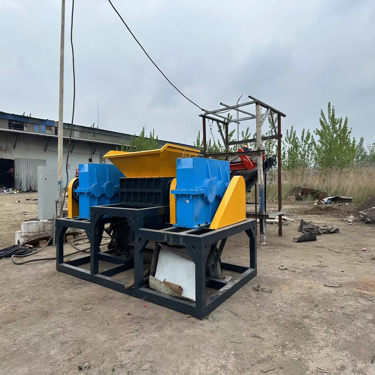 封丘壓塊機(jī),鎂屑壓餅機(jī)來電咨詢