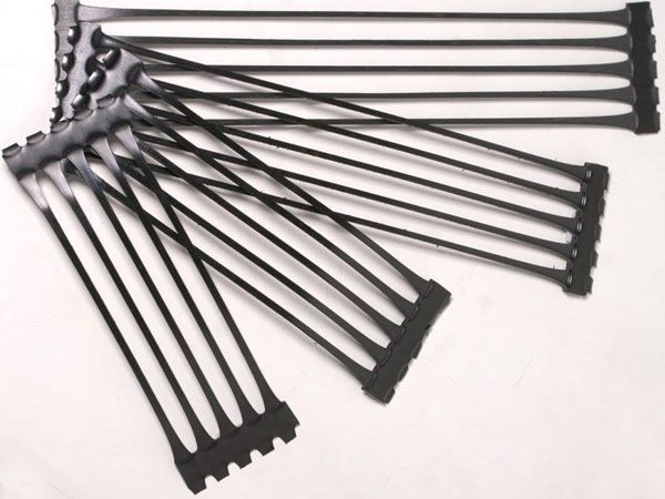 岑溪土工格柵鋼塑格柵實(shí)體廠家大量現(xiàn)貨