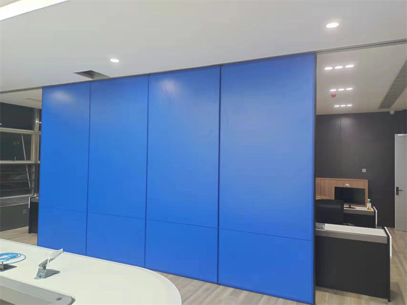 來賓電動(dòng)隔斷_酒店電動(dòng)隔斷工廠價(jià)格