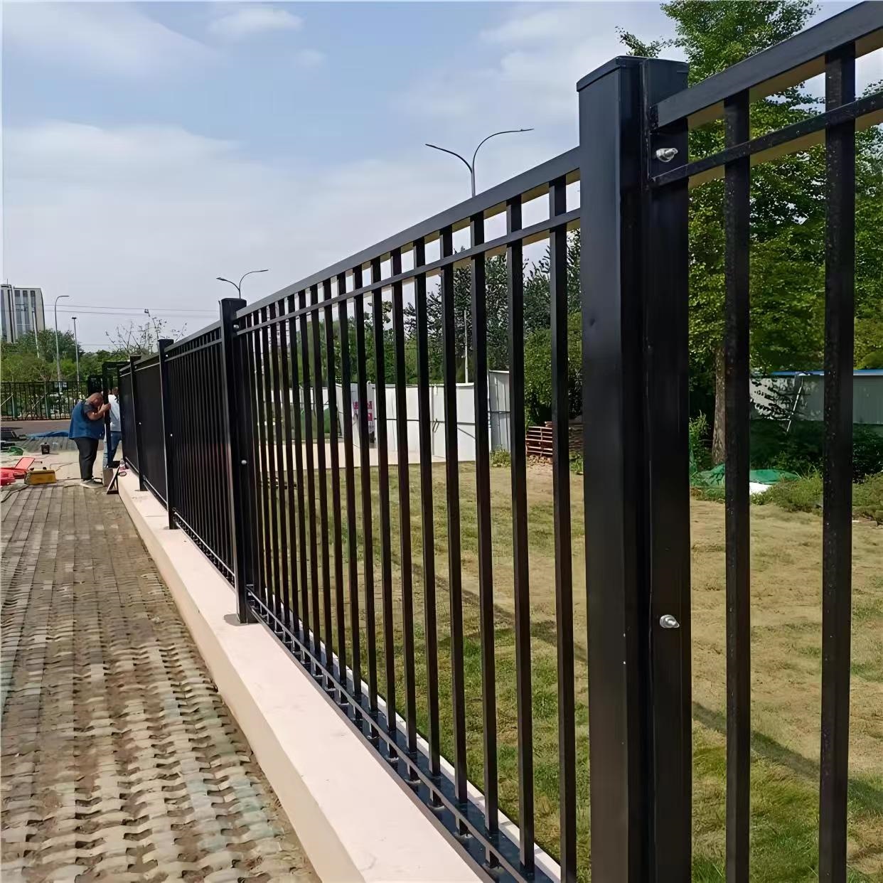 自貢馬路護欄貨真價實