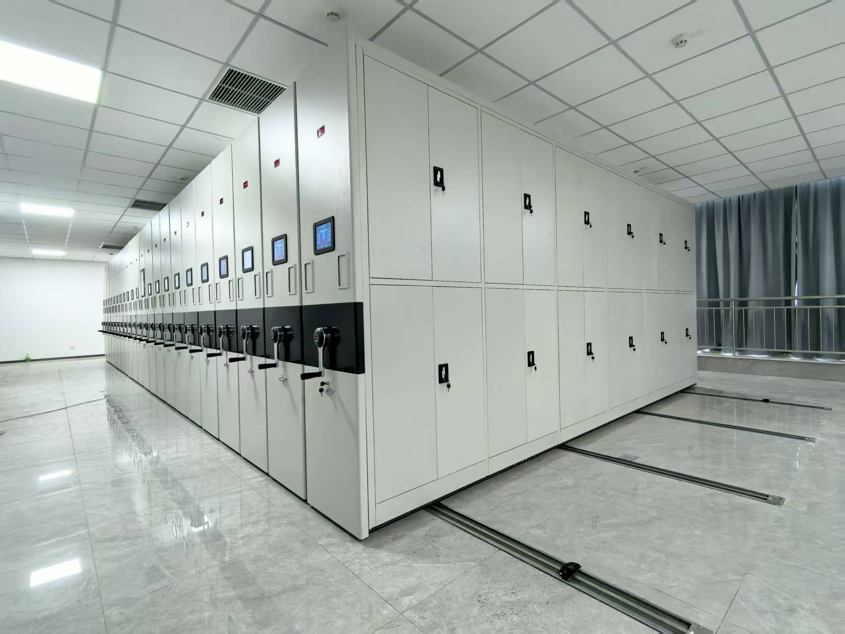 巴東密集架 密集柜檔案管密集架廠家現(xiàn)貨批發(fā)