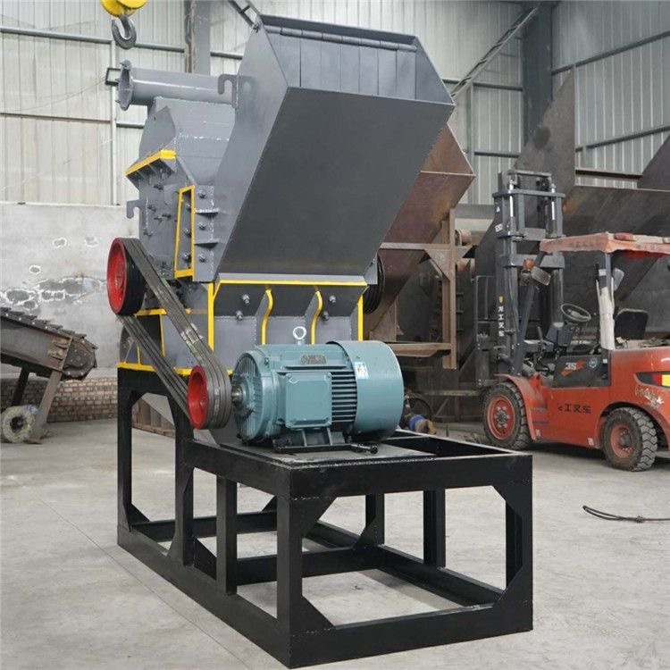 鐵東破碎機(jī)-彩鋼瓦粉碎機(jī)選擇大廠家省事省心